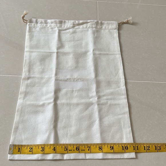 Toms dust bag - Picture 2 of 3